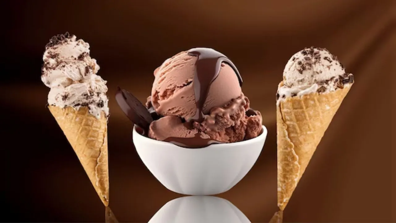 Craving Sweets: क्या आपको भी बार-बार होती है मीठे की तलब? सावधान! यह शरीर में इस गंभीर कमी का है संकेत