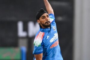 India vs Afghanistan ODI | ‘भारत की जर्सी पहनते ही बदल जाते हैं अर्शदीप…’, आईपीएल के खराब फॉर्म को भुलाकर चमके बाएं हाथ के पेसर, मनोज तिवारी ने की तारीफ​