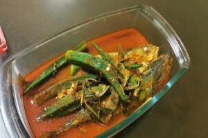 Bhindi Kadhi Recipe: स्वाद और सेहत का Perfect Combo है भिंडी कढ़ी, इस Easy Recipe से आज ही बनाएं​
