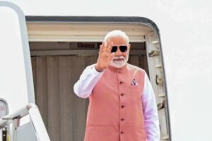 पेरिस में पीएम मोदी की कंपनियों के CEO से मुलाकात, नवाचार को बढ़ावा देने पर फोकस​