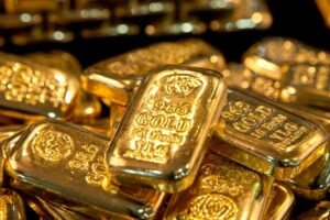 सोने-चांदी में भारी भूचाल! ₹4800 सस्ता हुआ गोल्ड, सिल्वर ₹5,300 टूटी​