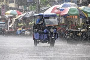 5 दिन दिल्ली में बारिश का अलर्ट, इन राज्यों में चलेगी लू; पहाड़ों पर जाने पहले जानें वहां का मौसम​