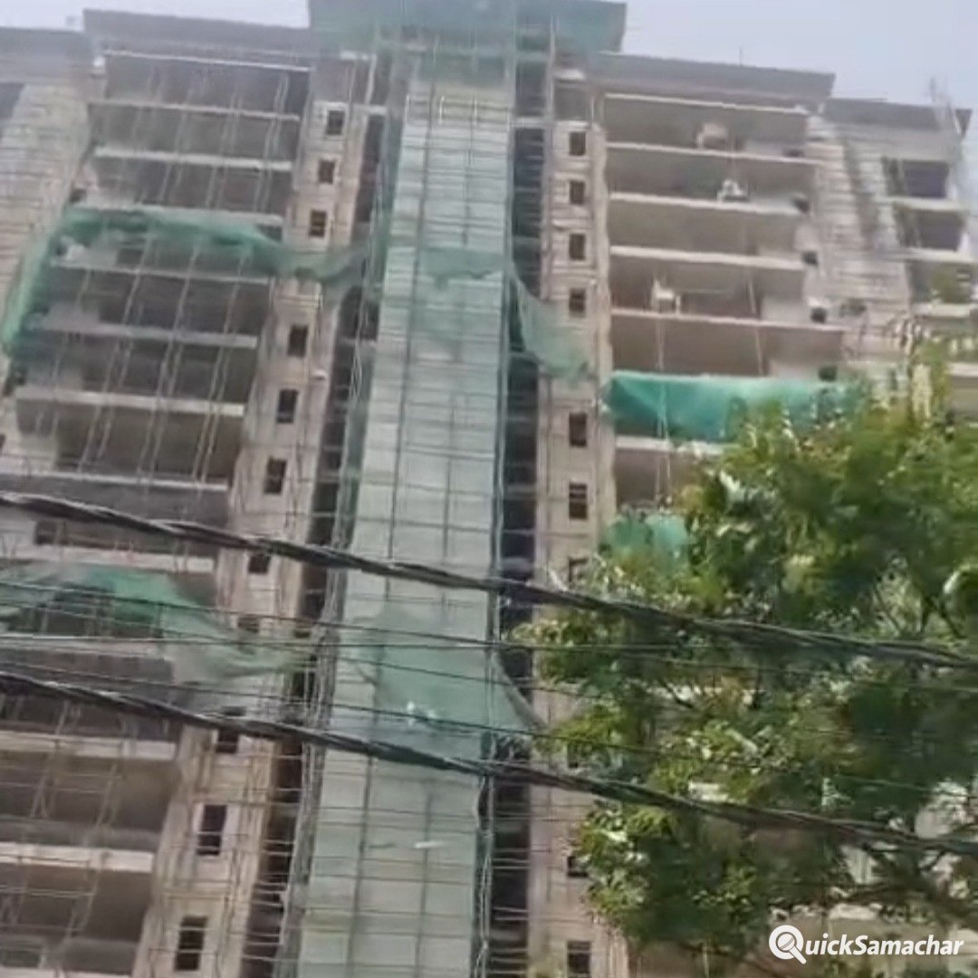 निर्माणाधीन अपार्टमेंट के सातवें तल से गिरे मजदूर, चार घायल निर्माणाधीन अपार्टमेंट के सातवें तल से गिरे मजदूर, चार घायल