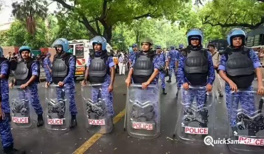 आज देशभर में प्रदर्शन का ऐलान हाई अलर्ट पर सुरक्षा एजेंसियां, सडक से लेकर संसद तक…जाना ताजा अपडेट आज देशभर में प्रदर्शन का ऐलान हाई अलर्ट पर सुरक्षा एजेंसियां, सडक से लेकर संसद तक…जाना ताजा अपडेट
