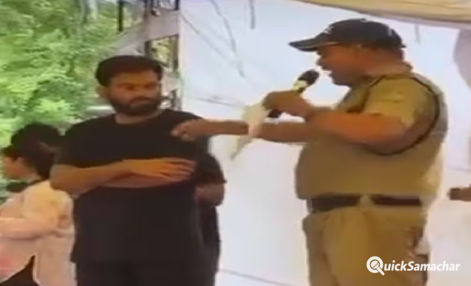 CJP के मंच पर पहुंच पुलिस कांस्टेबल ने छोड़ी नौकरी, बोला हम बागी हैं…. CJP के मंच पर पहुंच पुलिस कांस्टेबल ने छोड़ी नौकरी, बोला हम बागी हैं….