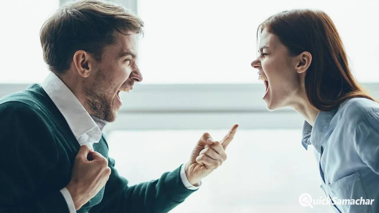 Anger Control: आपको भी बातबात पर आता है गुस्सा? इन असरदार तरीकों से करें कंट्रोल Anger Control: आपको भी बातबात पर आता है गुस्सा? इन असरदार तरीकों से करें कंट्रोल