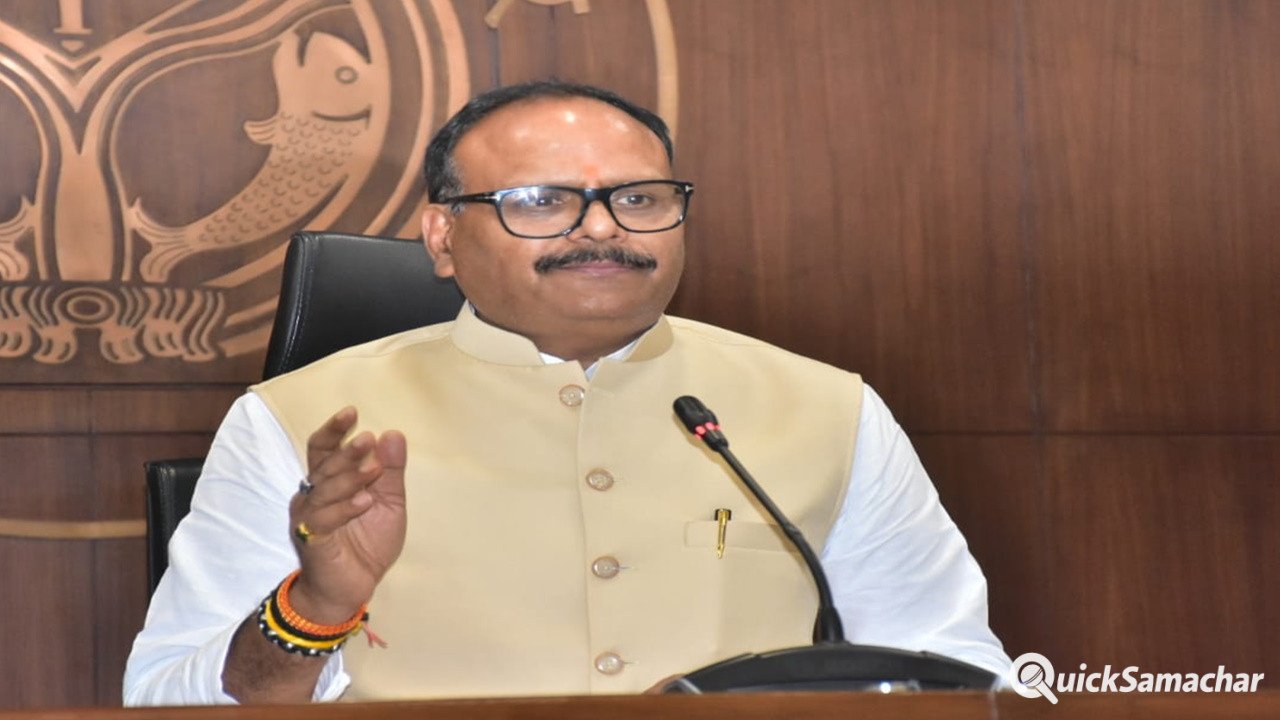 Brajesh Pathak: ‘सपा के लिए ब्राह्मण सिर्फ वोट बैंक’, ब्रजेश पाठक का अखिलेश यादव पर तीखा हमला Brajesh Pathak: ‘सपा के लिए ब्राह्मण सिर्फ वोट बैंक’, ब्रजेश पाठक का अखिलेश यादव पर तीखा हमला