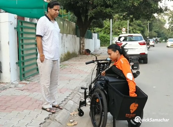 specially-abled-woman-vidya-kumari-does-job-in-swiggy-2